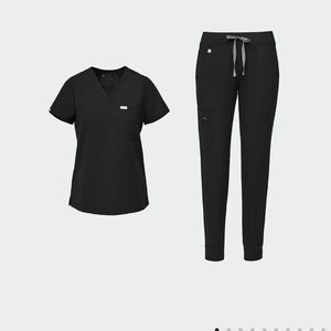 Figs “Best Seller” Kit in Navy